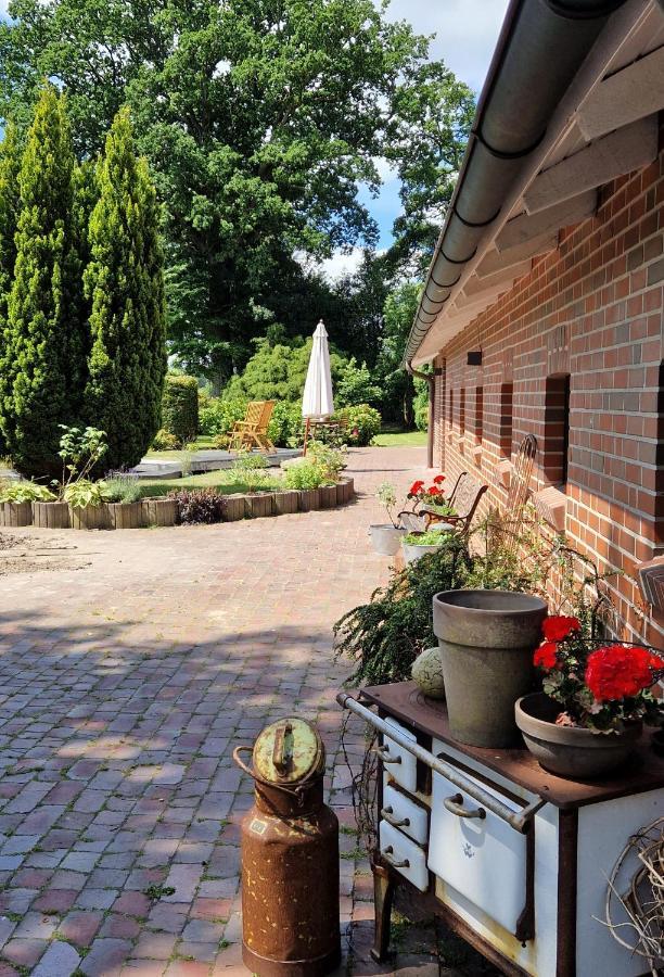 Friesenparadies Fri-Suedliches Friesland Bockhorn  Exterior photo